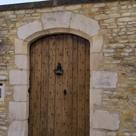 L'oasis De Scevolles - Spacieux - Verrue